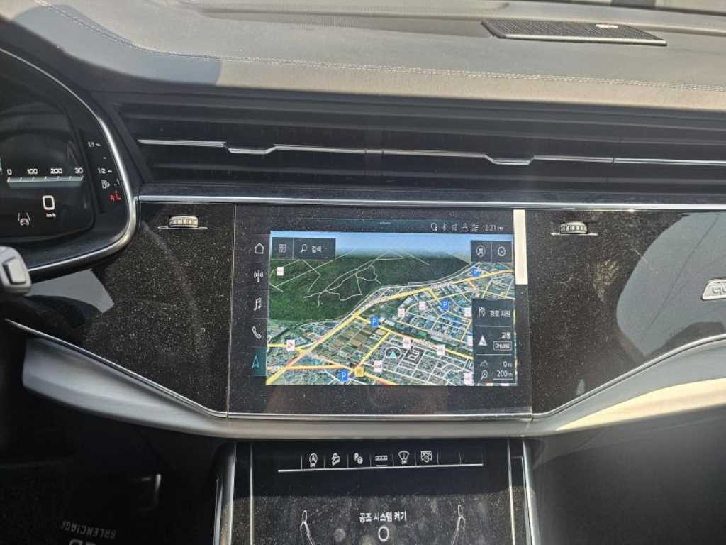 Audi Q7 - Vista 12