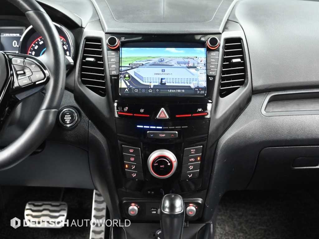 Ssangyong Tivoli 2018 Blanco - Importación desde Corea - HF Imports Iquique - Foto 14