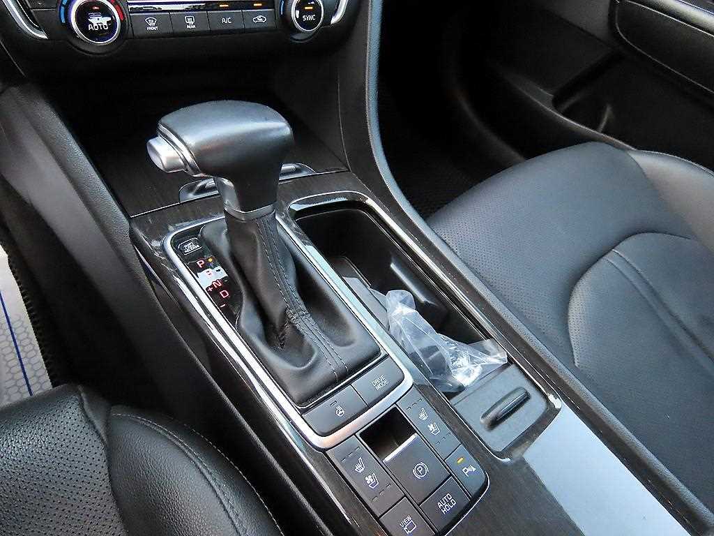 KIA K5 - Vista 10