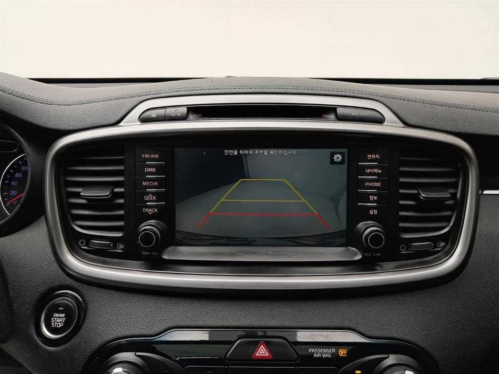 KIA Sorento - Vista 10