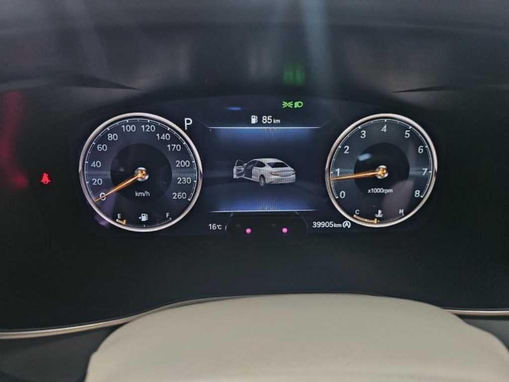 Genesis G70 - Vista 7