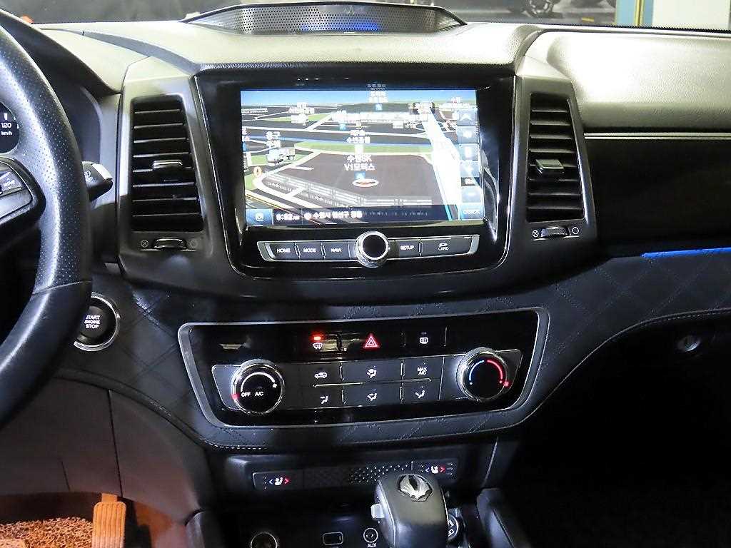 Ssangyong Rexton - Vista 11