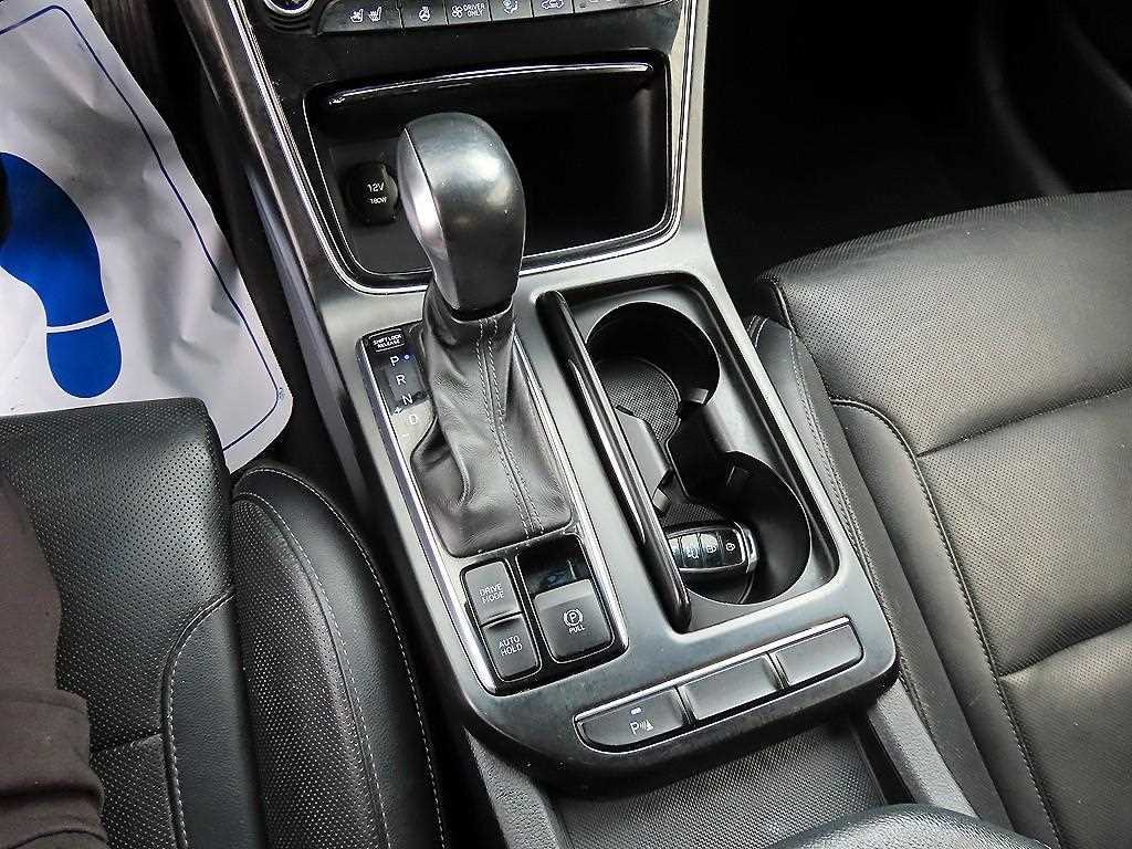 HYUNDAI Grandeur - Vista 11