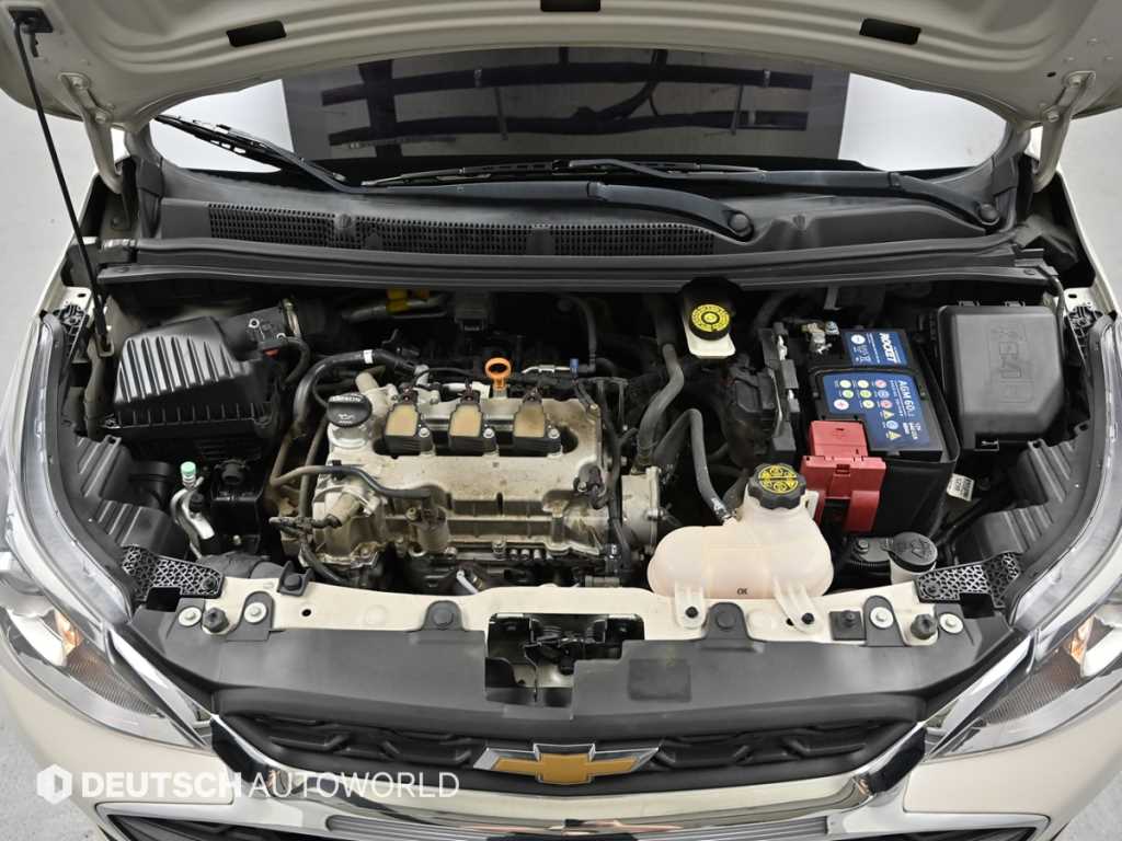 Chevrolet Spark - Vista 6