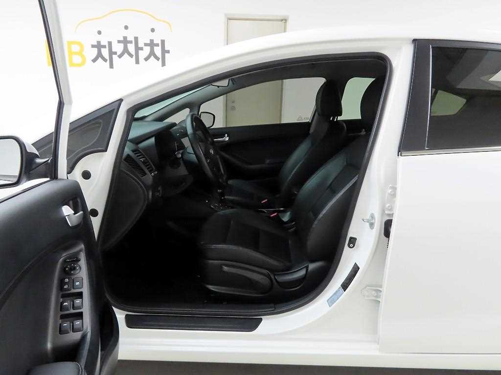KIA K3 2014 - Importación desde Corea - HF Imports Iquique - Foto 13