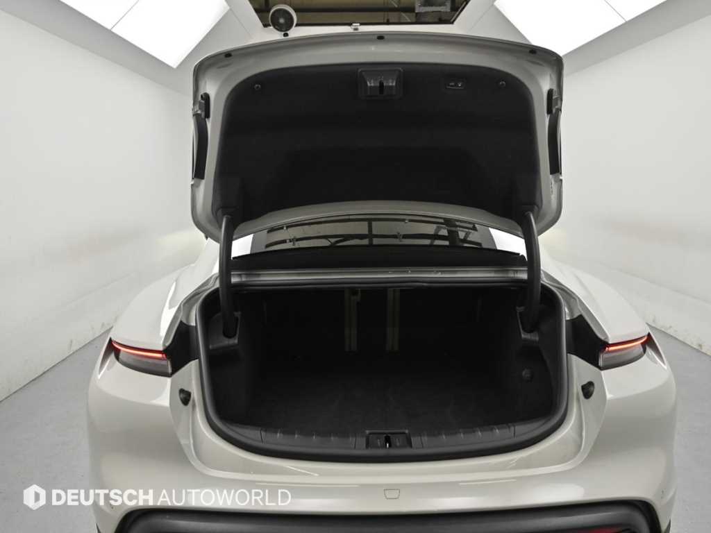 Porsche Taycan 2022 Gris - Importación desde Corea - HF Imports Iquique - Foto 19