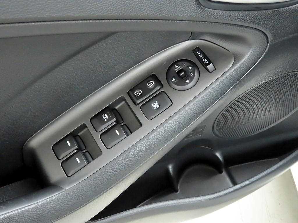 KIA K3 - Vista 12