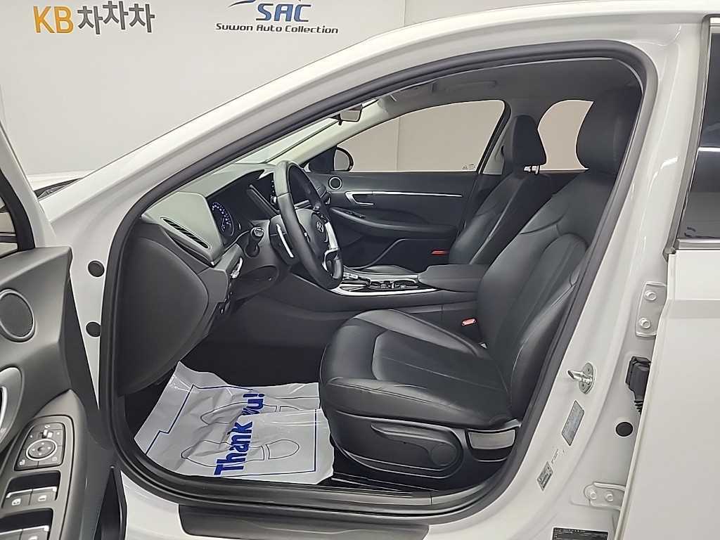 HYUNDAI Sonata - Vista 11