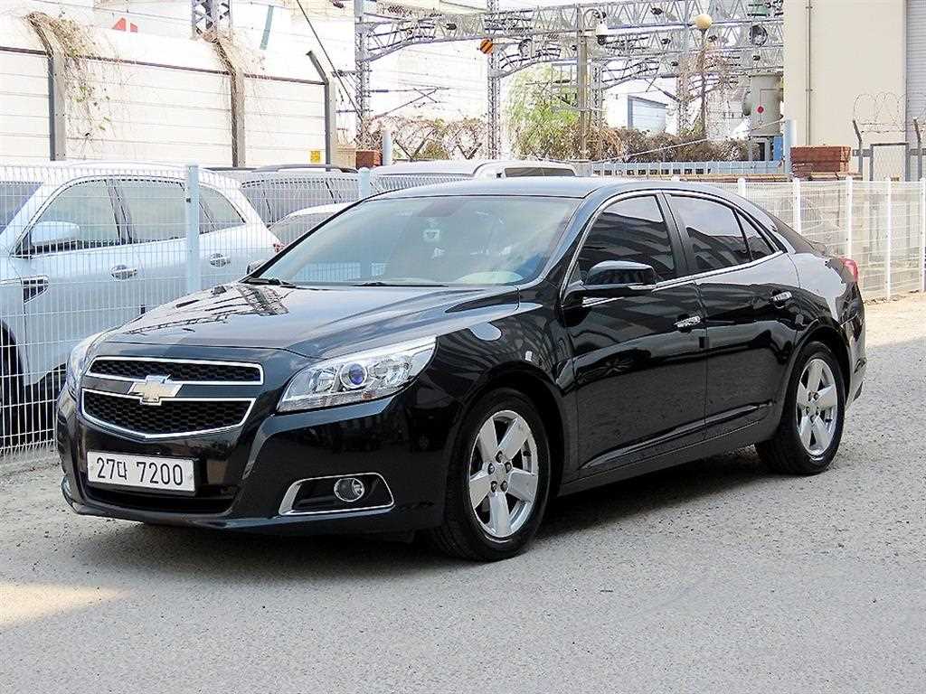 Chevrolet Malibu - Vista 2