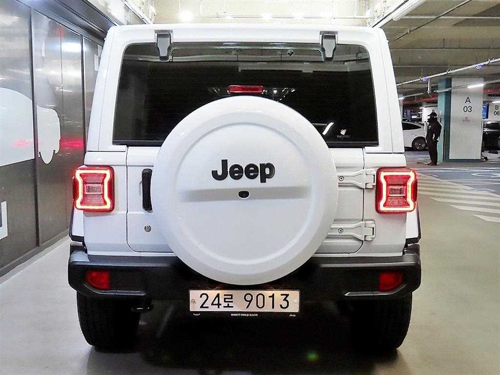Jeep Wrangler - Vista 5