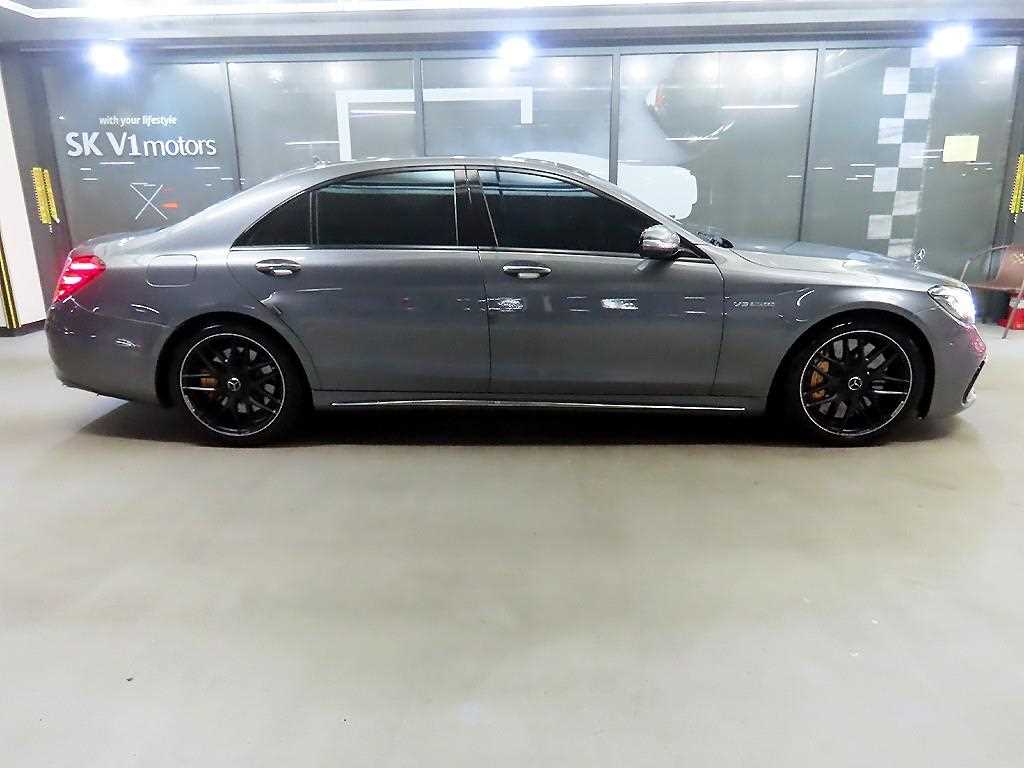 Mercedes Benz S Class - Vista 3