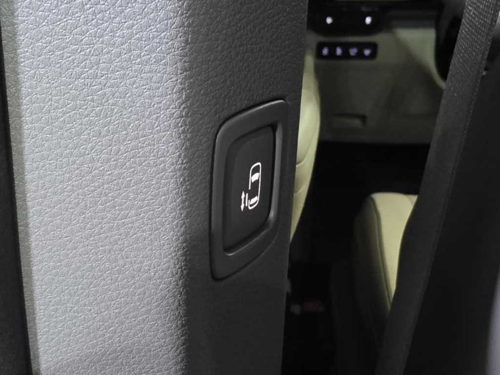 KIA Carnival 2025 - Importación desde Corea - HF Imports Iquique - Foto 13