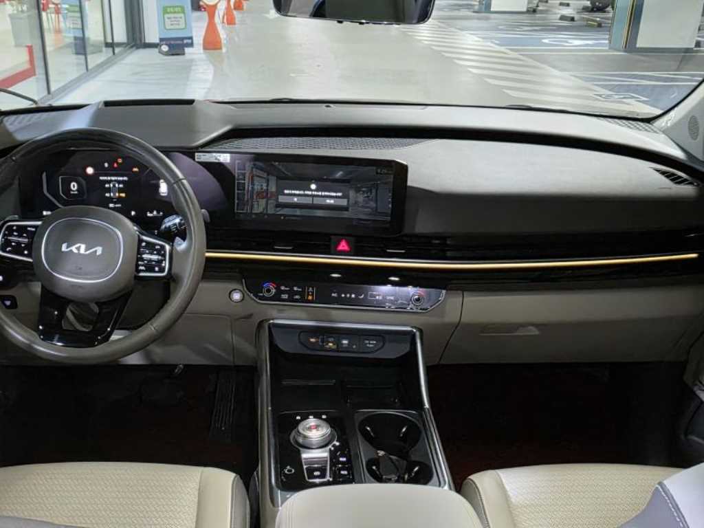 KIA Carnival - Vista 6