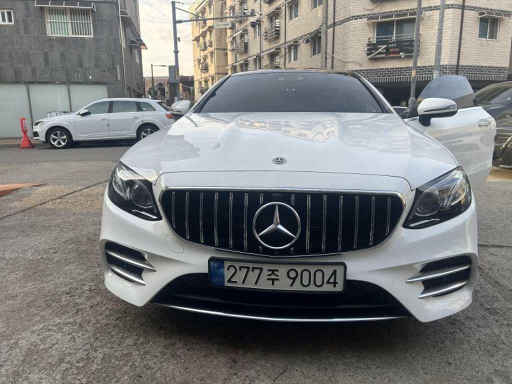 Mercedes Benz E class 2019 - Importación desde Corea - HF Imports Iquique - Foto 1