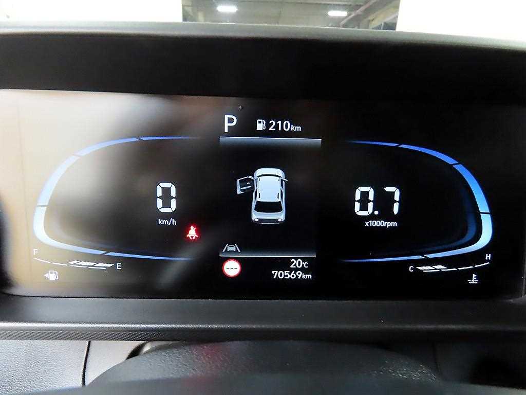 HYUNDAI Casper - Vista 8