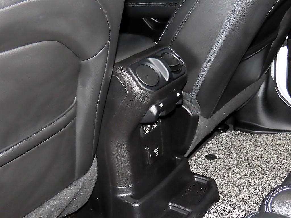 Jeep Wrangler 2019 Blanco - Importación desde Corea - HF Imports Iquique - Foto 17
