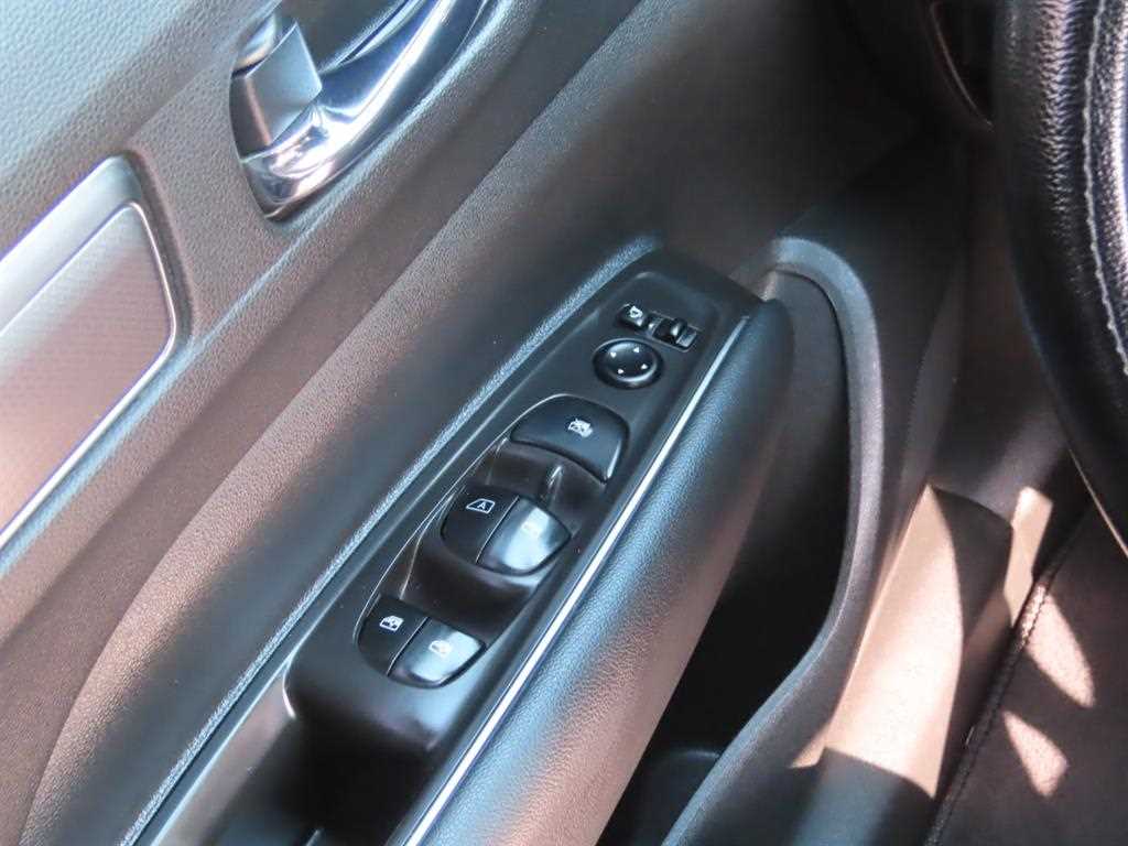 SAMSUNG QM6 - Vista 12