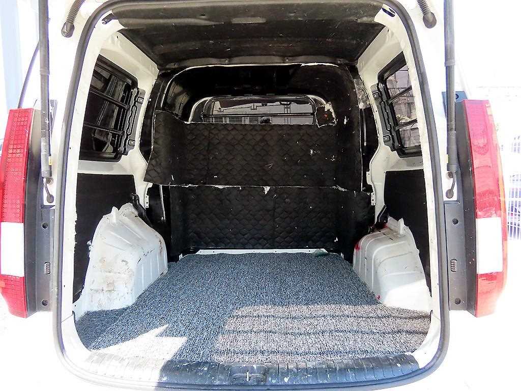HYUNDAI Staria 2022 Blanco - Importación desde Corea - HF Imports Iquique - Foto 18