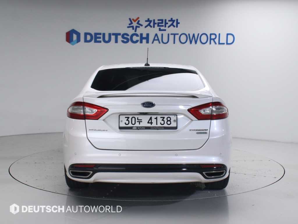 Ford Fusion - Vista 4
