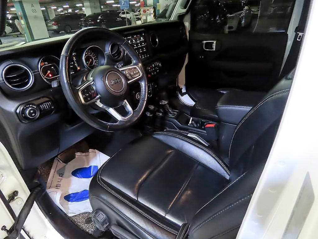 Jeep Wrangler - Vista 10