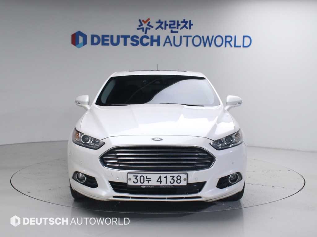 Ford Fusion - Vista 3