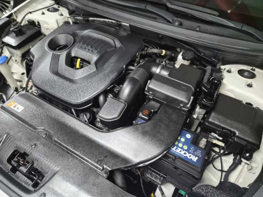 HYUNDAI Sonata 2015 Blanco - Importación desde Corea - HF Imports Iquique - Foto 17