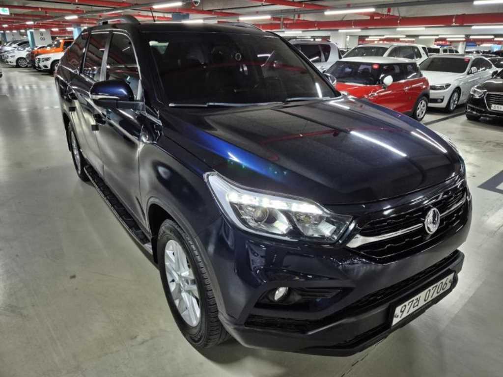 Ssangyong Rexton - Vista 5