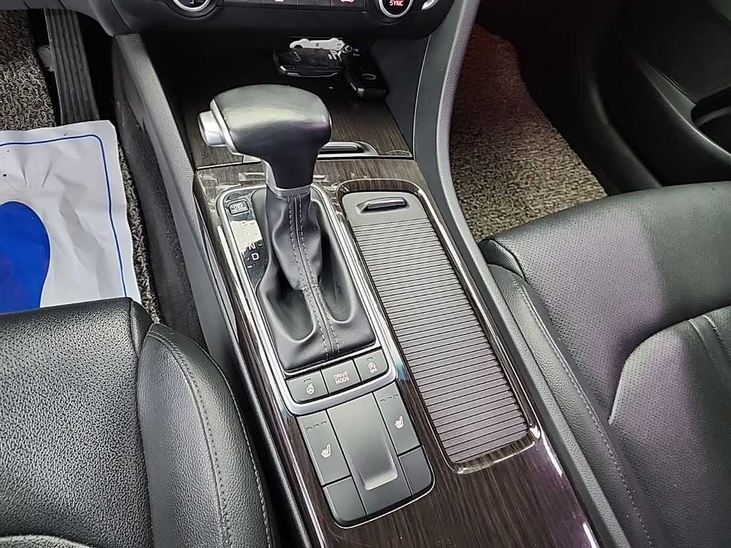 KIA K5 - Vista 8
