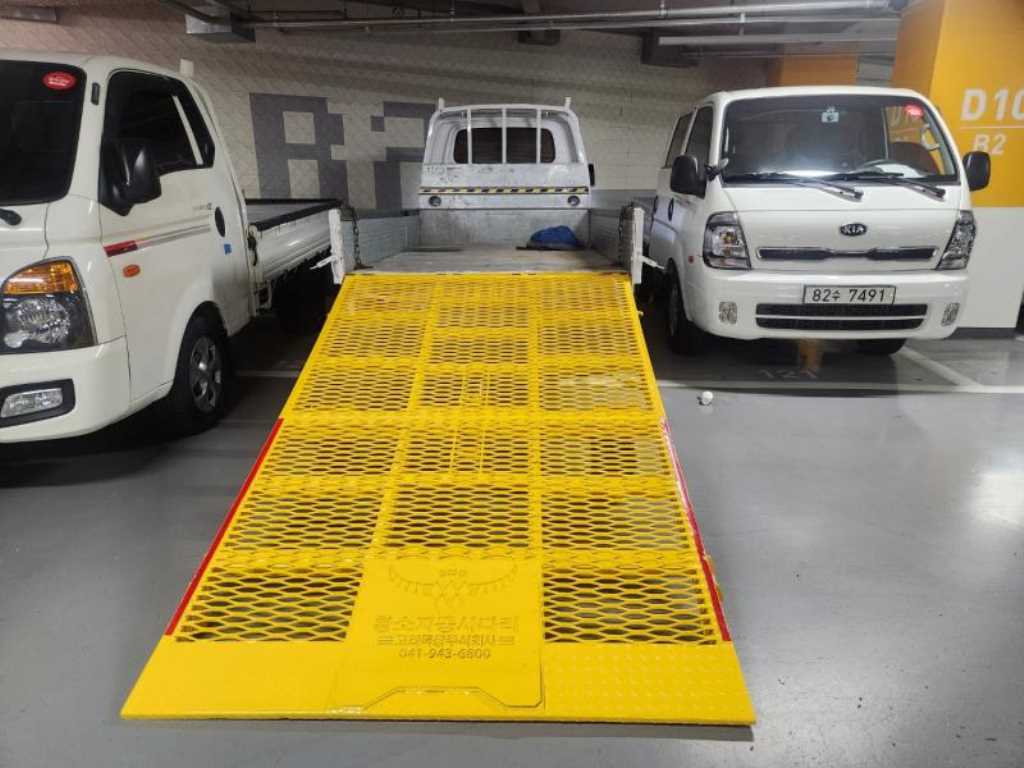 Small Truck Top_Powergate 2022 Blanco - Importación desde Corea - HF Imports Iquique - Foto 20