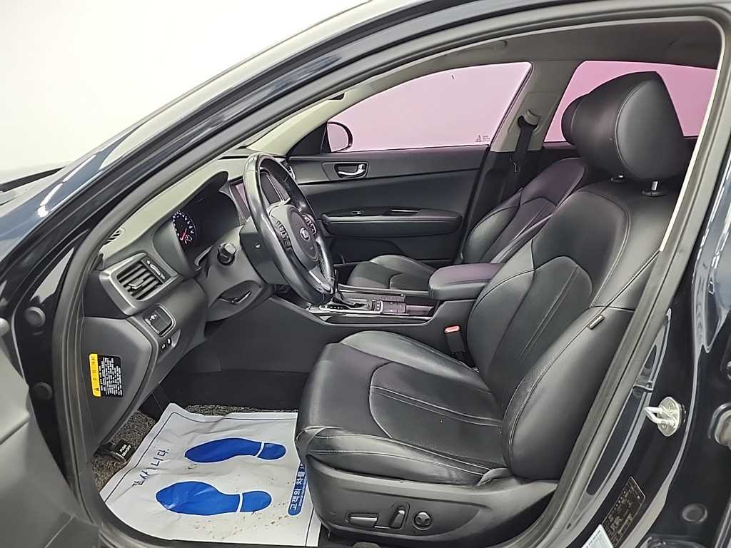 KIA K5 - Vista 11
