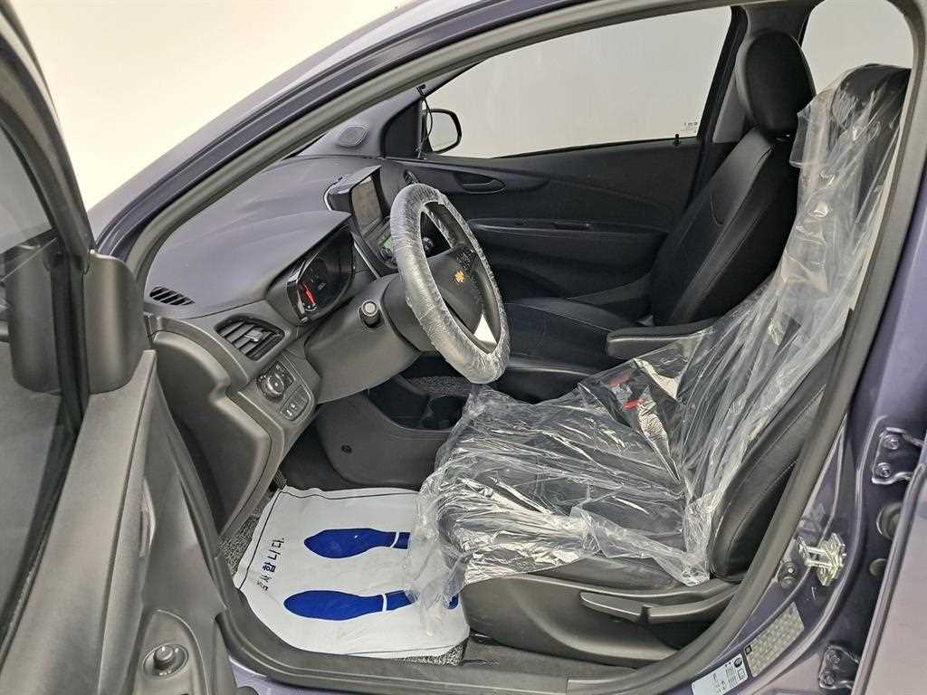 Chevrolet Spark - Vista 11