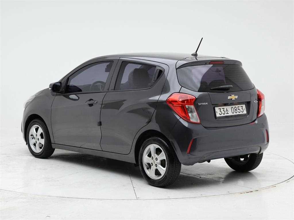 Chevrolet Spark - Vista 4