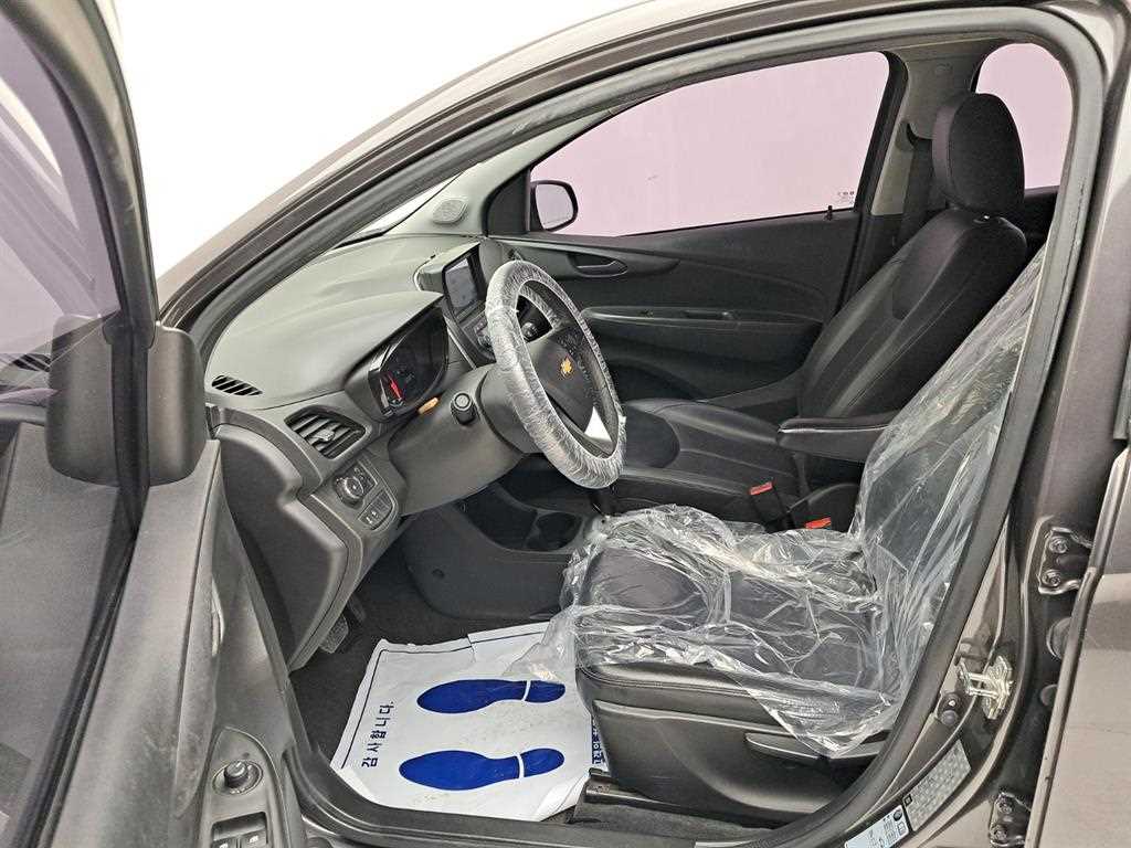 Chevrolet Spark - Vista 11
