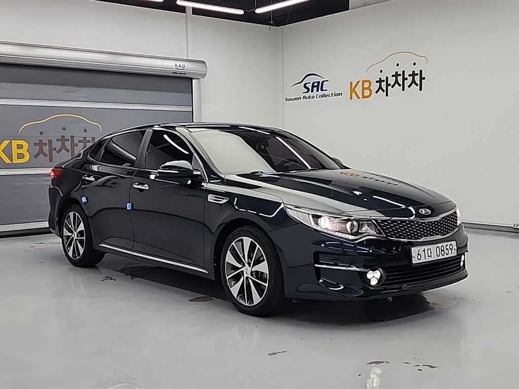 KIA K5 - Vista 4