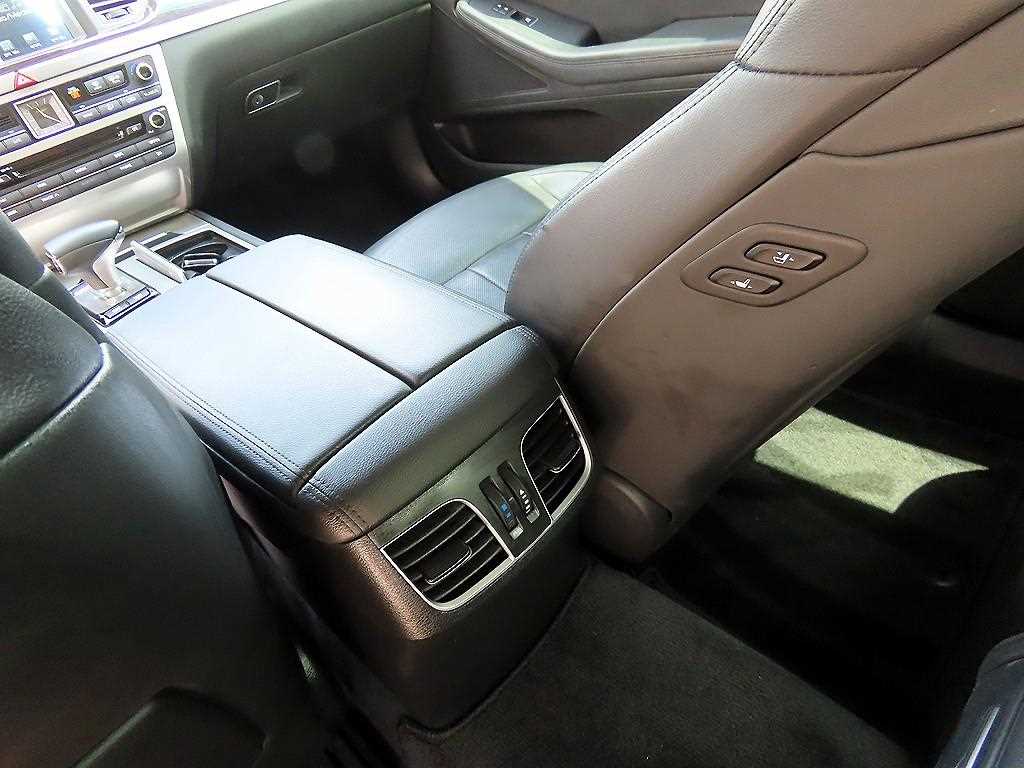 Genesis G80 2017 Plateado - Importación desde Corea - HF Imports Iquique - Foto 17