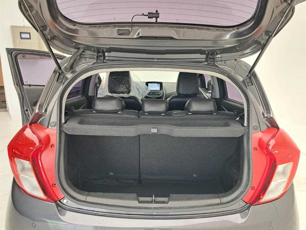 Chevrolet Spark 2016 Gris - Importación desde Corea - HF Imports Iquique - Foto 18