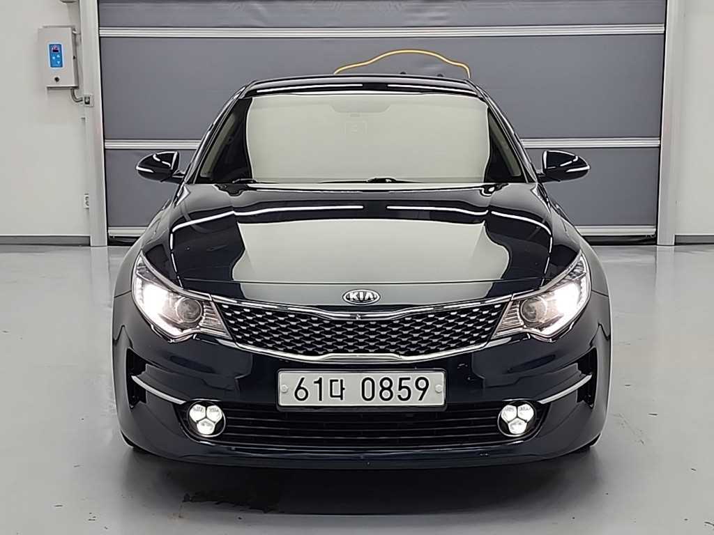 KIA K5 - Vista 2