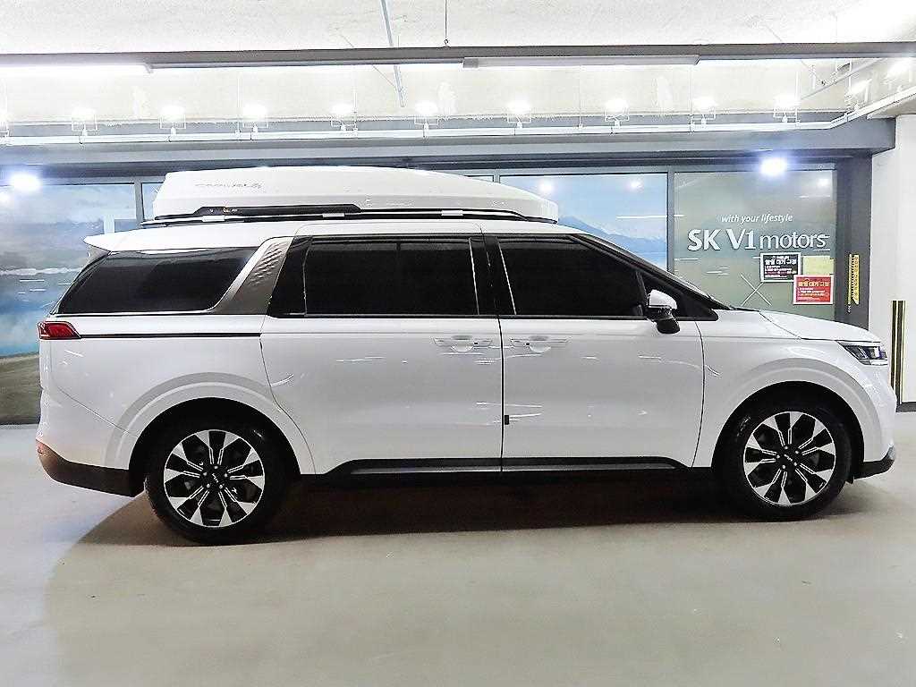KIA Carnival - Vista 3