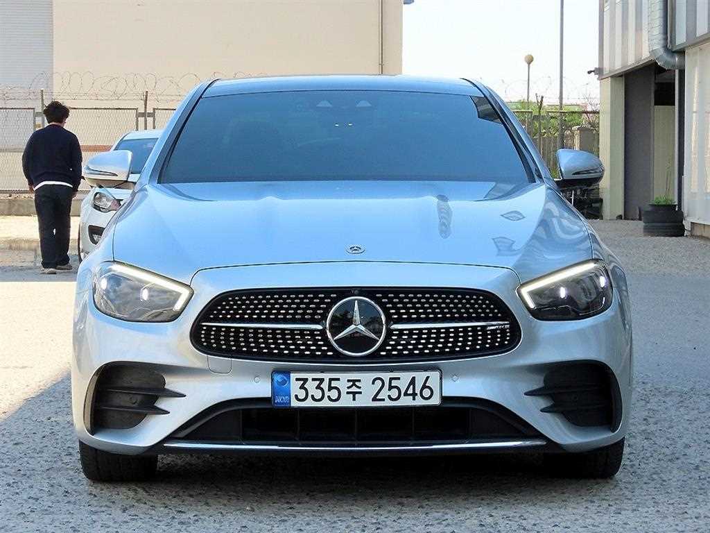 Mercedes Benz E class 2022 Gris - Importación desde Corea - HF Imports Iquique - Foto 1
