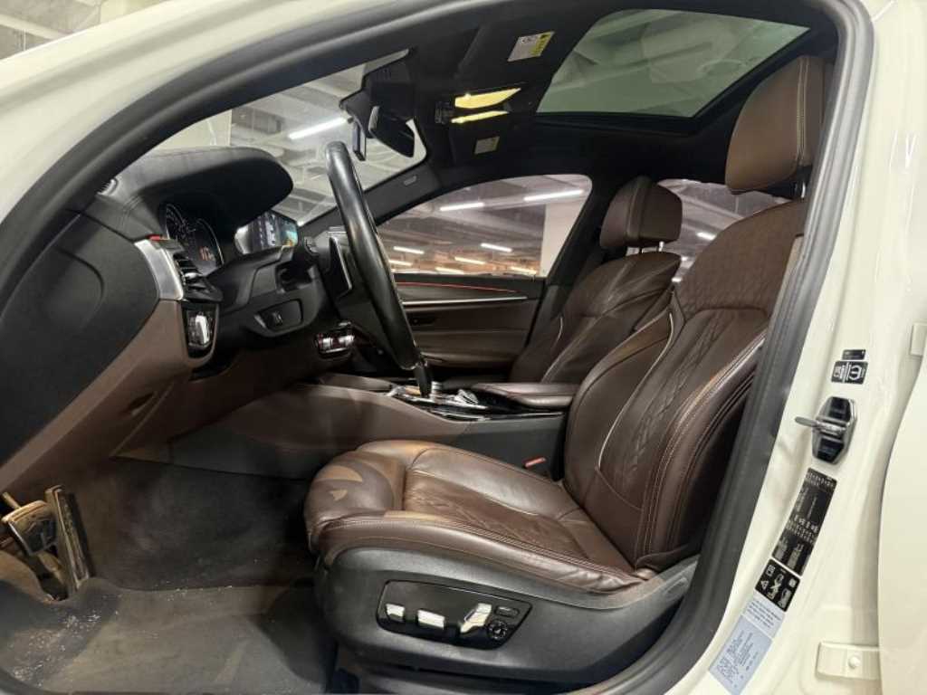 BMW 5 Series - Vista 6