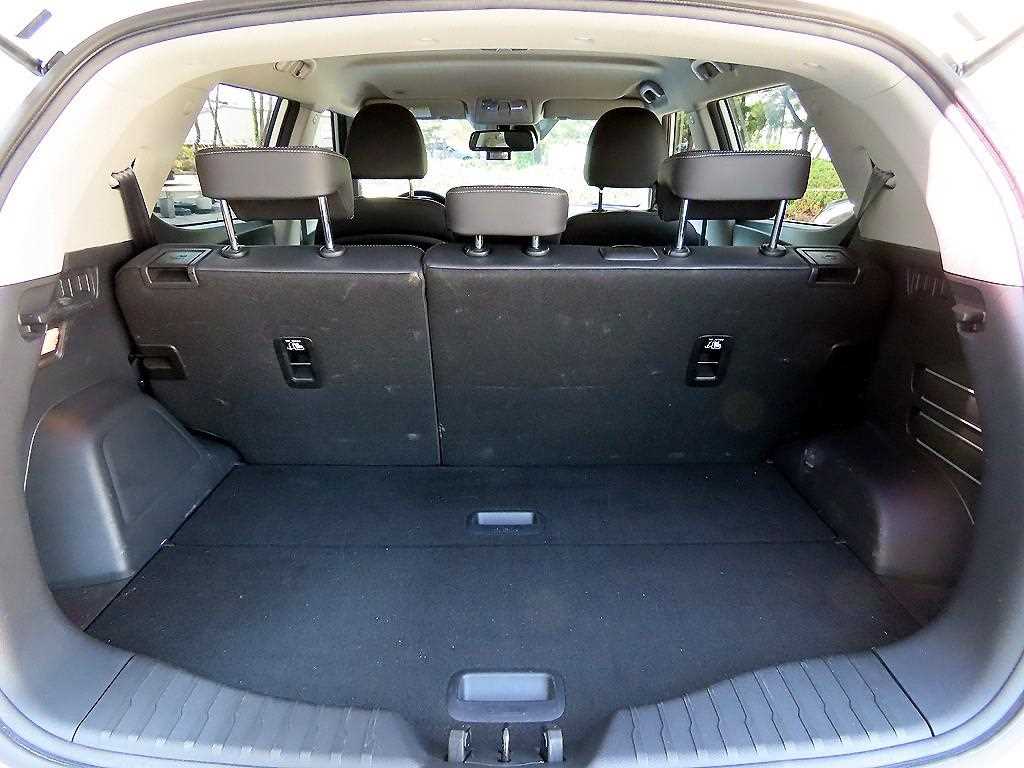 Ssangyong Tivoli 2018 Blanco - Importación desde Corea - HF Imports Iquique - Foto 18
