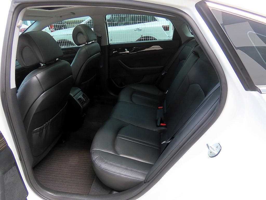 HYUNDAI Sonata - Vista 6
