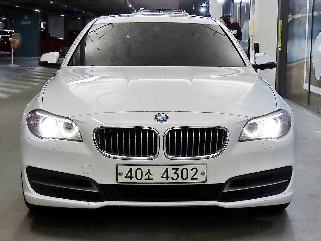 BMW 5 Series - Vista 2