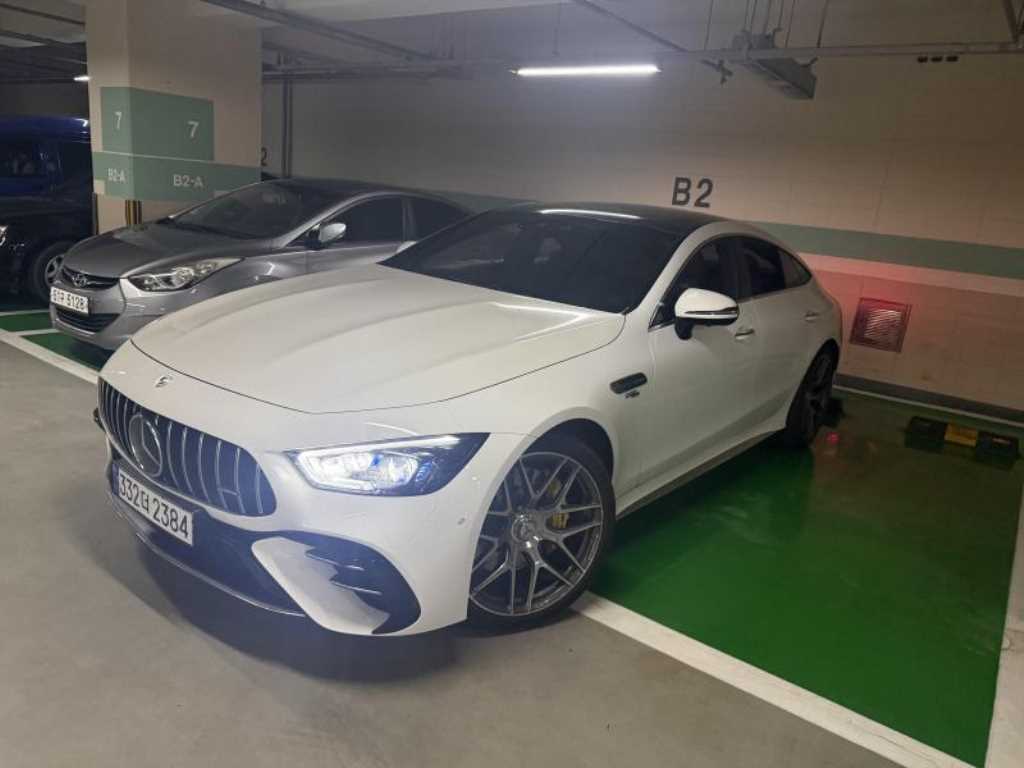 Mercedes Benz AMG GT - Vista 2