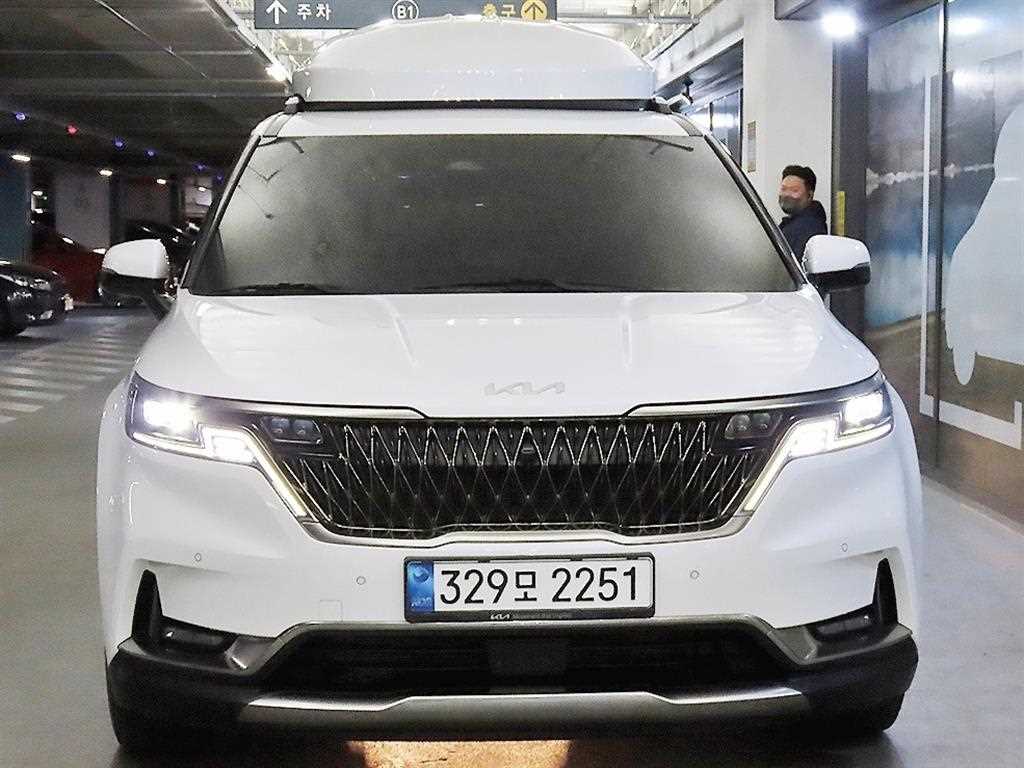 KIA Carnival - Vista 2
