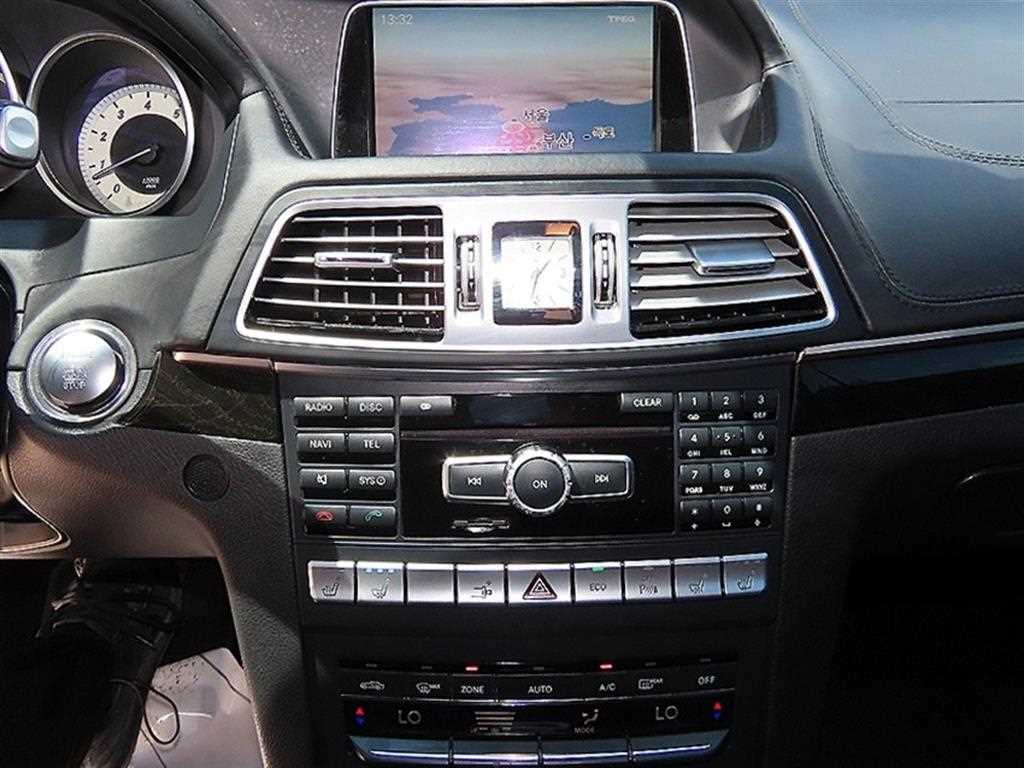 Mercedes Benz E class 2014 Negro - Importación desde Corea - HF Imports Iquique - Foto 14