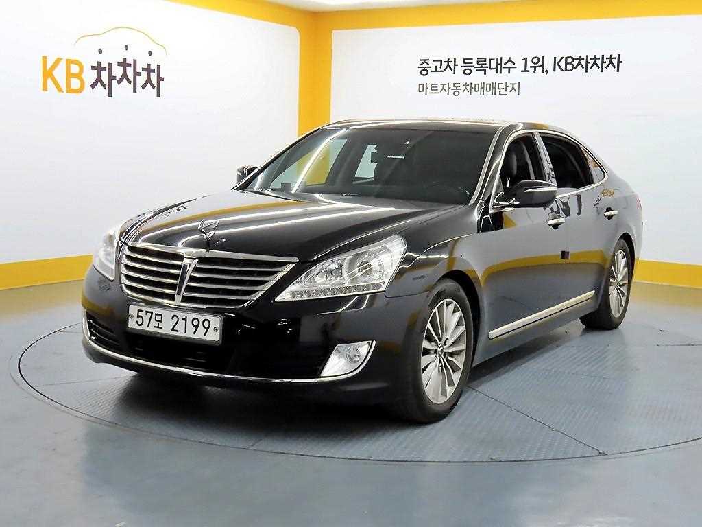 HYUNDAI Equus - Vista 2