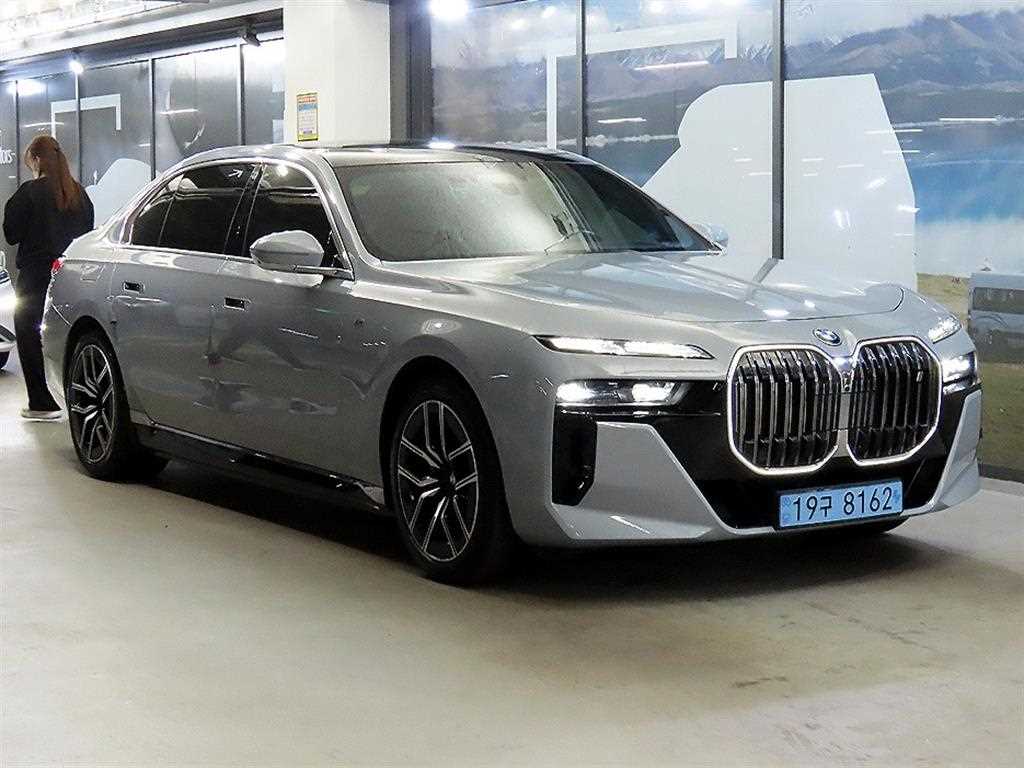 BMW i7 2023 Gris - Importación desde Corea - HF Imports Iquique - Foto 1