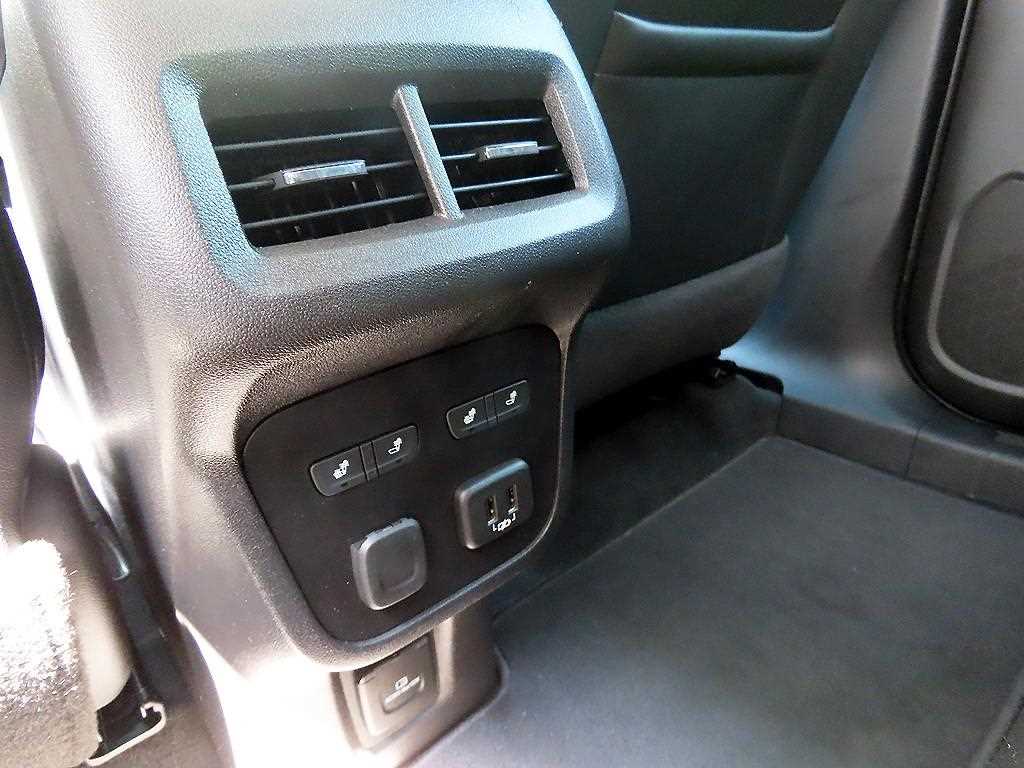 Chevrolet Equinox 2019 Blanco - Importación desde Corea - HF Imports Iquique - Foto 14