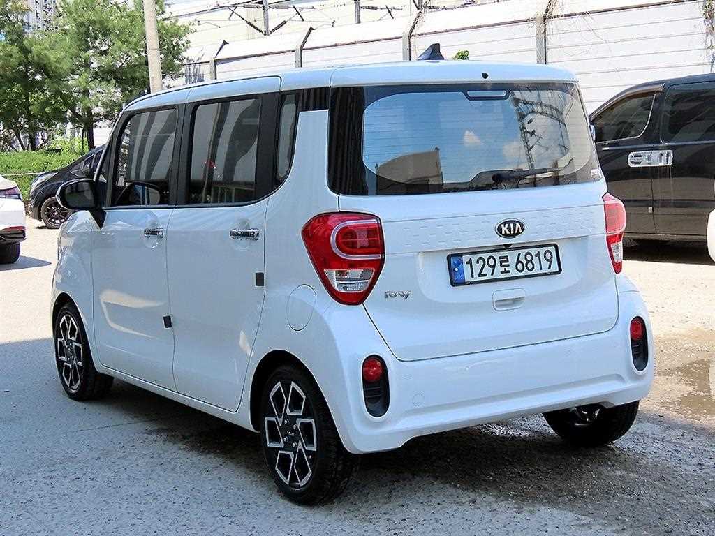 KIA Ray - Vista 3